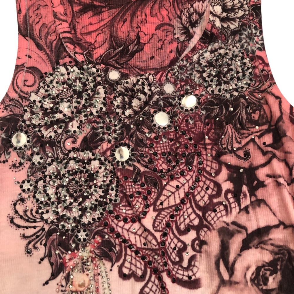 Boho Pink Tank Top with Floral Graphic Front & Back & Rhinestuds on Front Size L - Picture 3 of 6